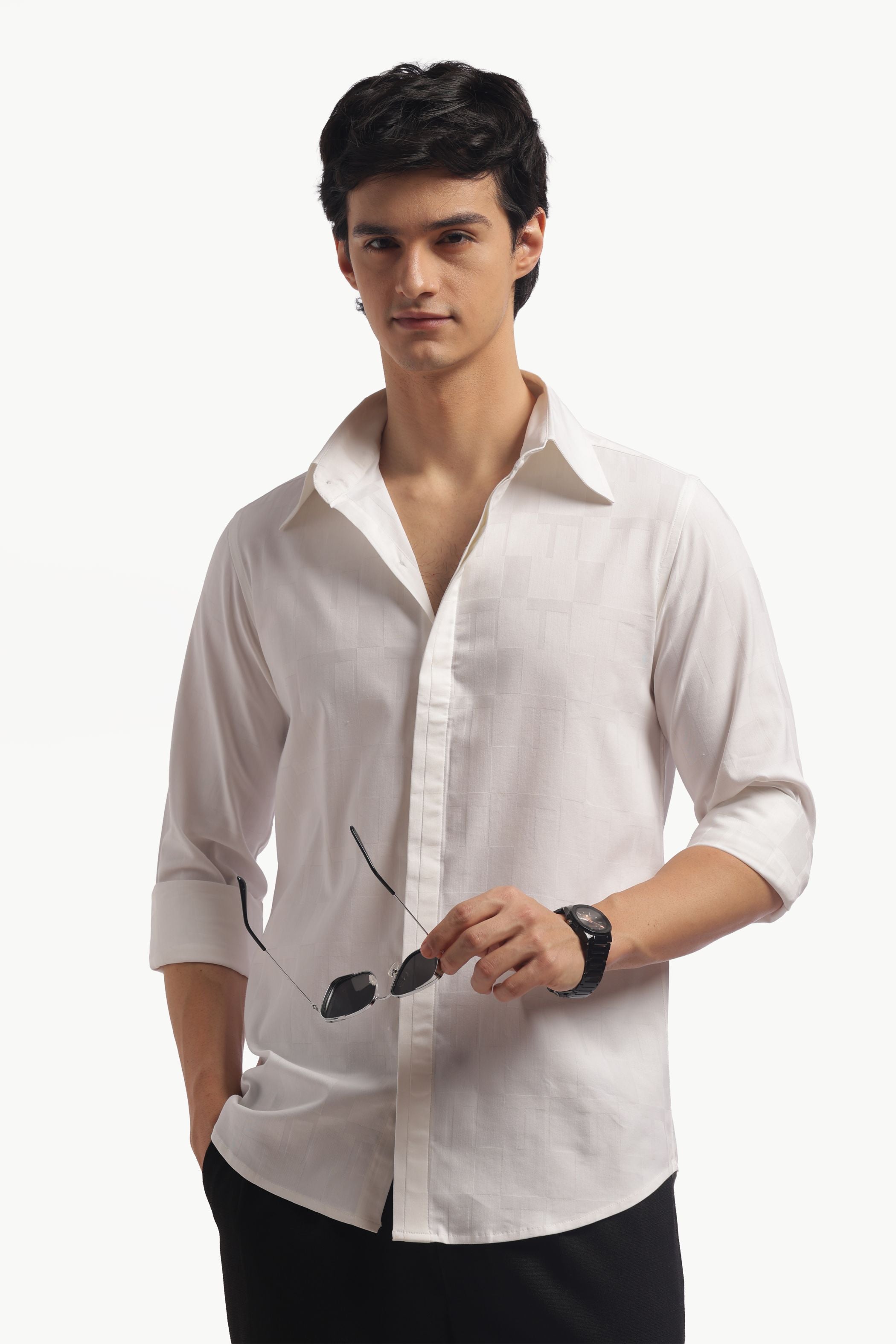 White Solid Relax Fit Shirt