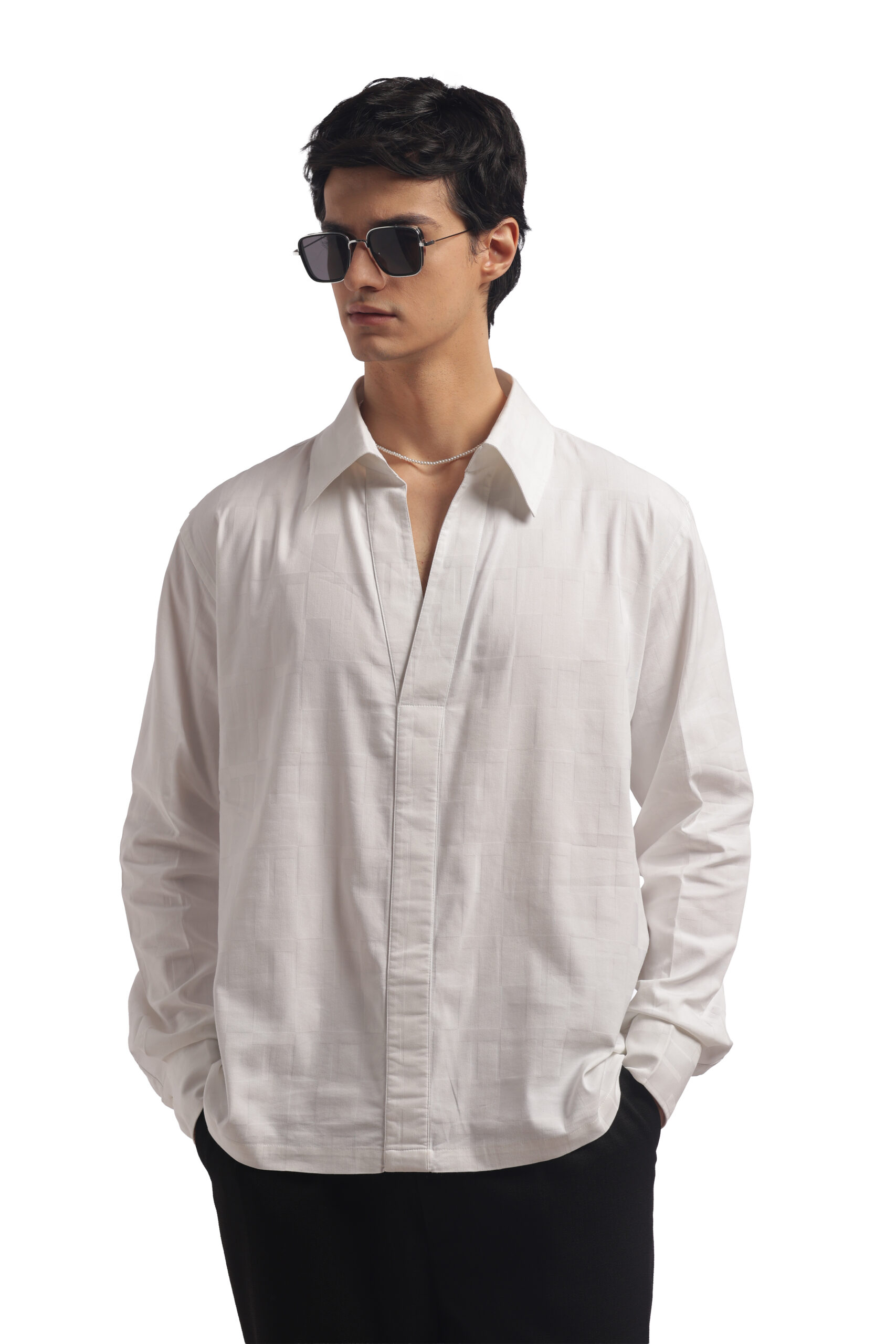 White Baggy Shirt - Image 7