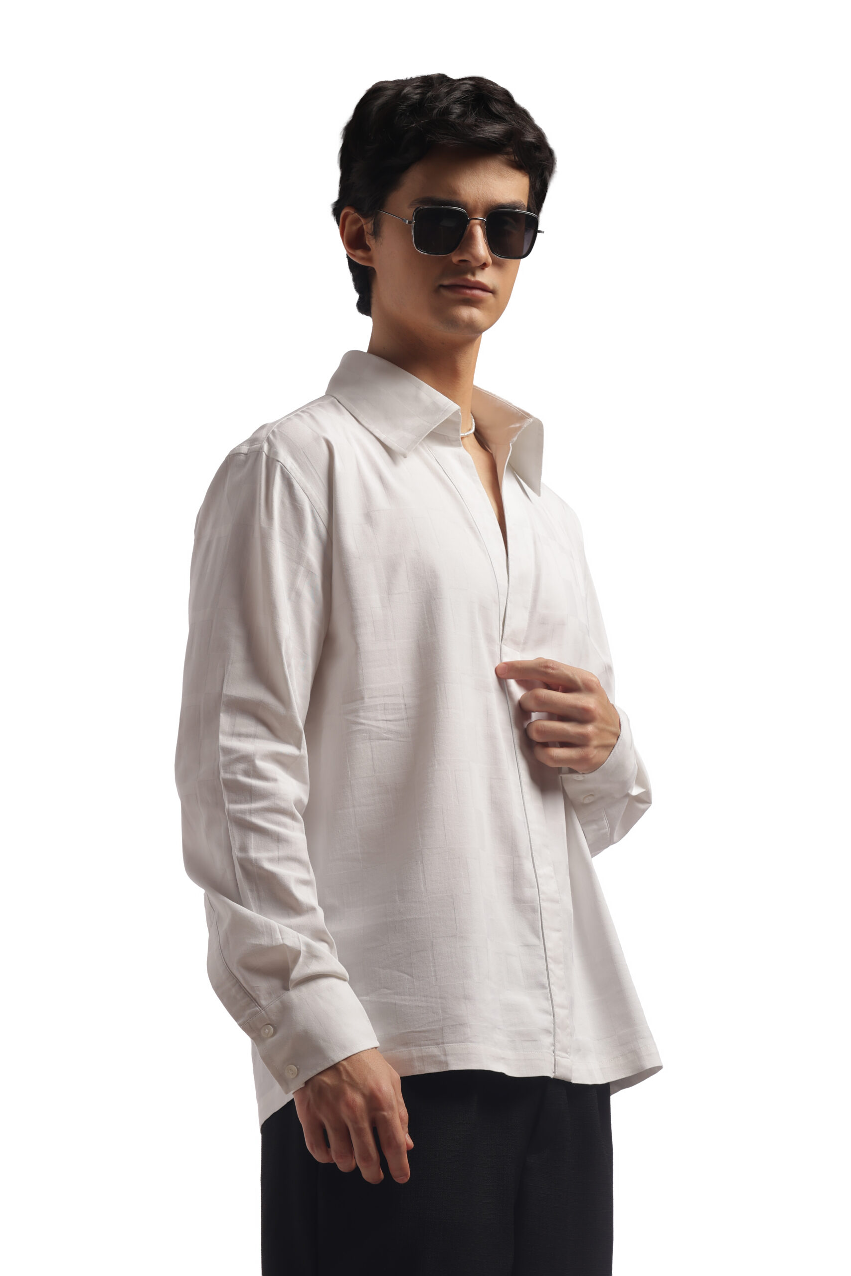 White Baggy Shirt - Image 10